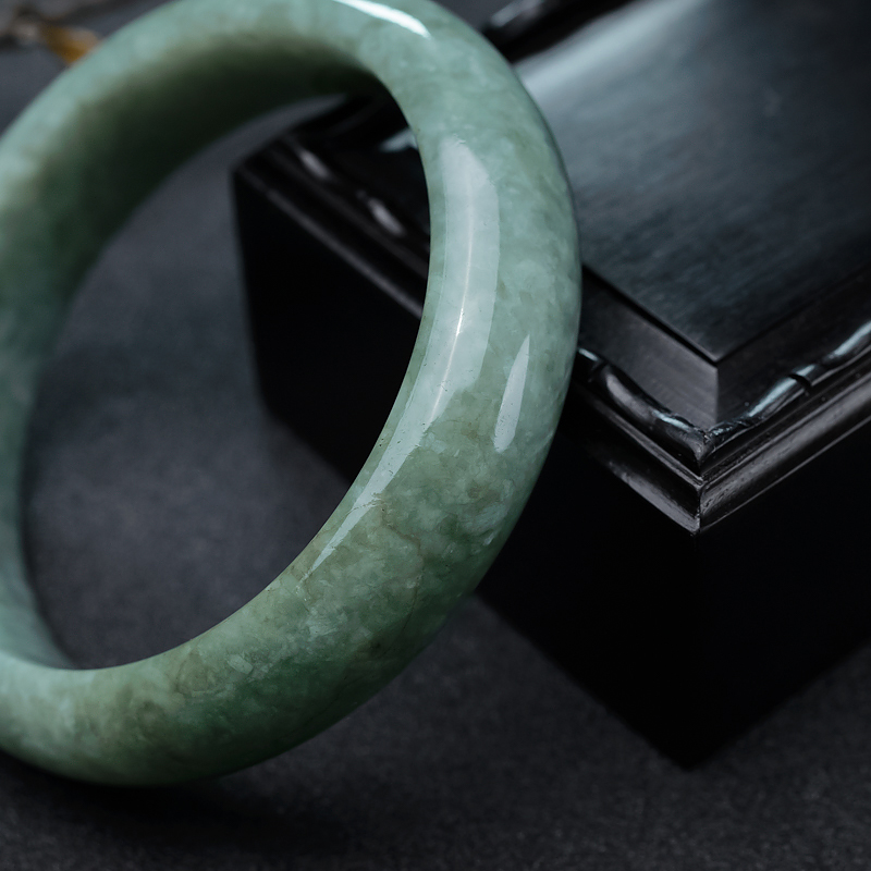 翡翠平安镯-红掌柜