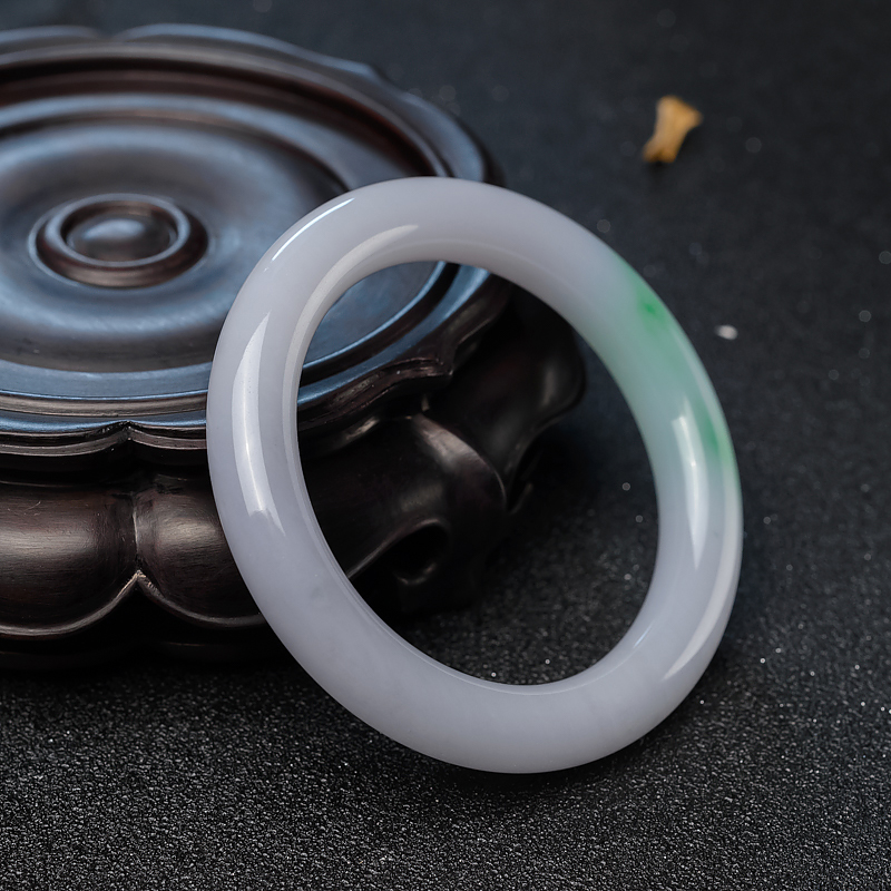 天然糯种春带彩翡翠圆镯-红掌柜