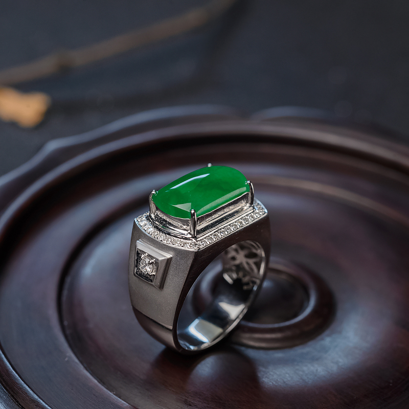 糯冰种翠色翡翠戒指-红掌柜