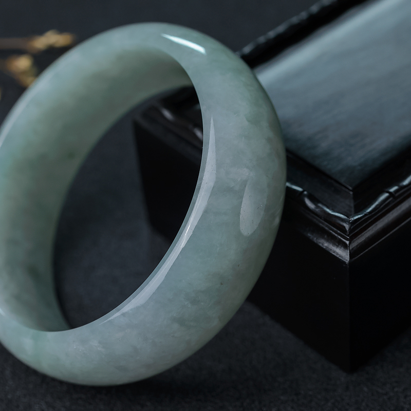 缅甸天然糯种翡翠扁镯-红掌柜