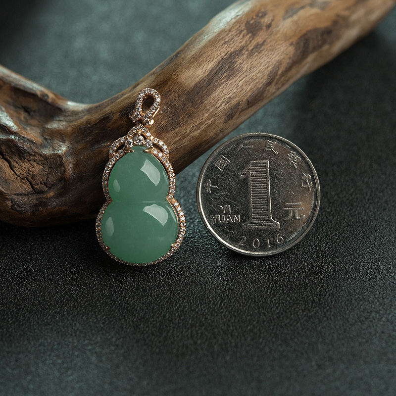 缅甸翡翠葫芦吊坠-红掌柜