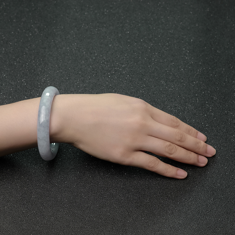 糯种翡翠圆镯-红掌柜