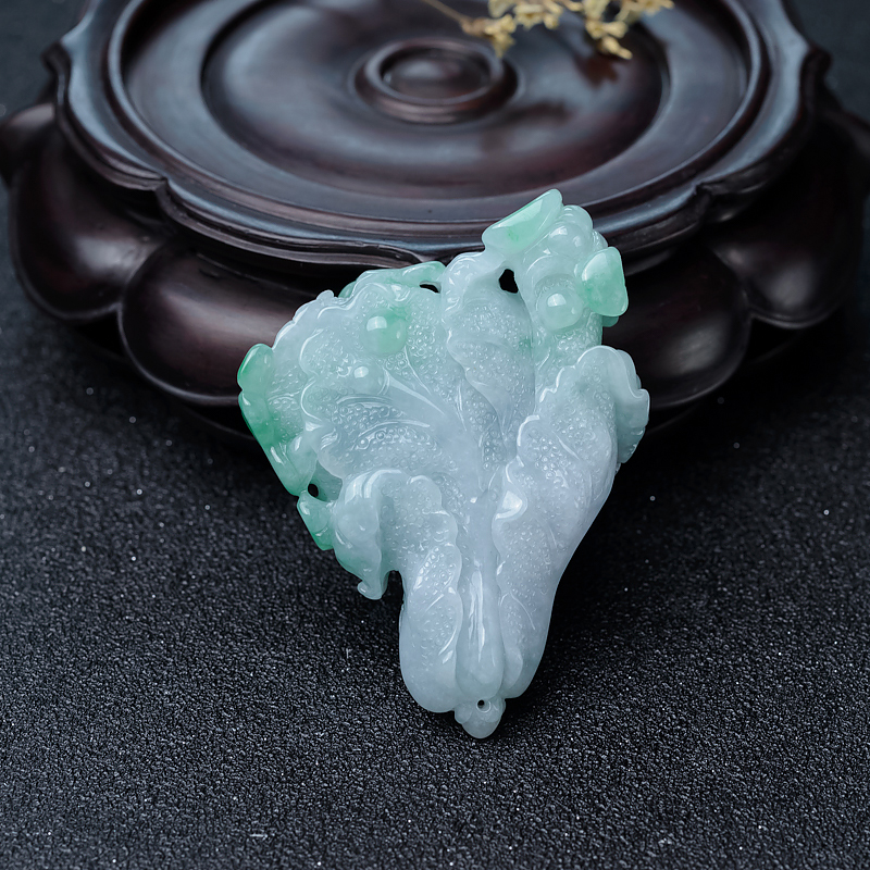 糯种飘翠翡翠白菜吊坠-红掌柜