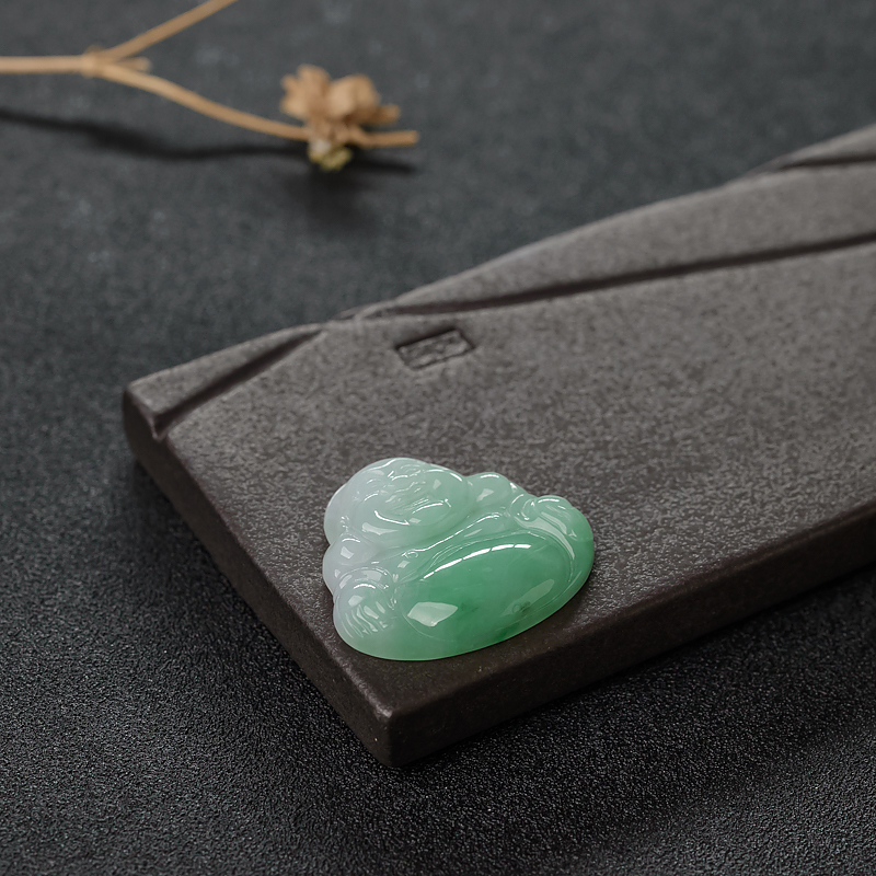 糯种浅绿翡翠弥勒佛-红掌柜