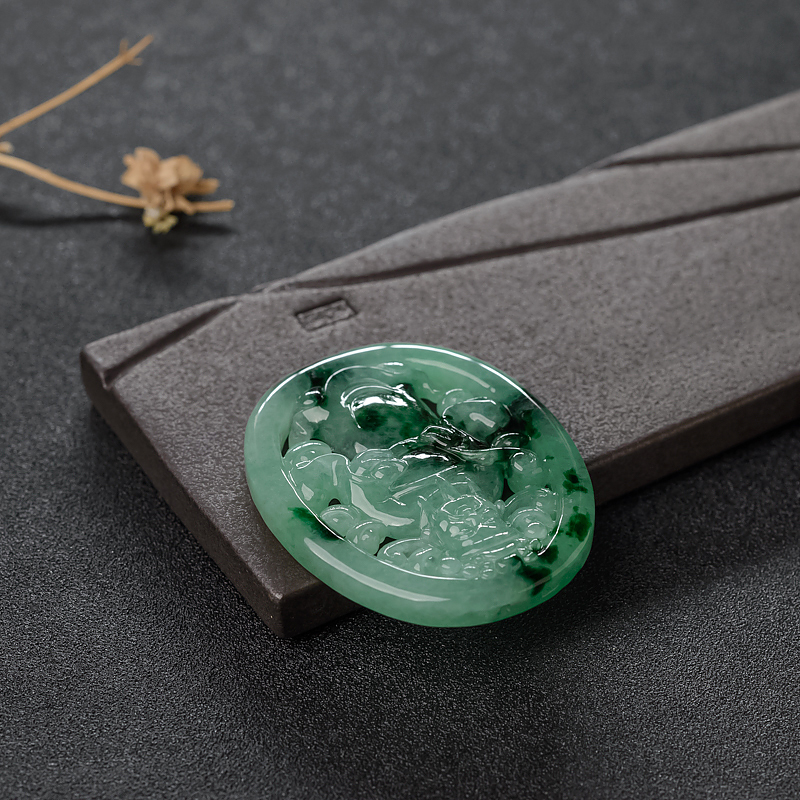 糯种飘花翡翠镂雕财神-红掌柜