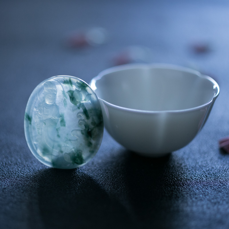 缅甸天然冰种飘花翡翠吊坠-红掌柜