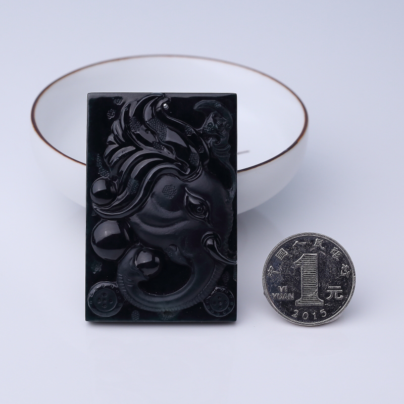 天然墨翠太平有象挂坠-红掌柜