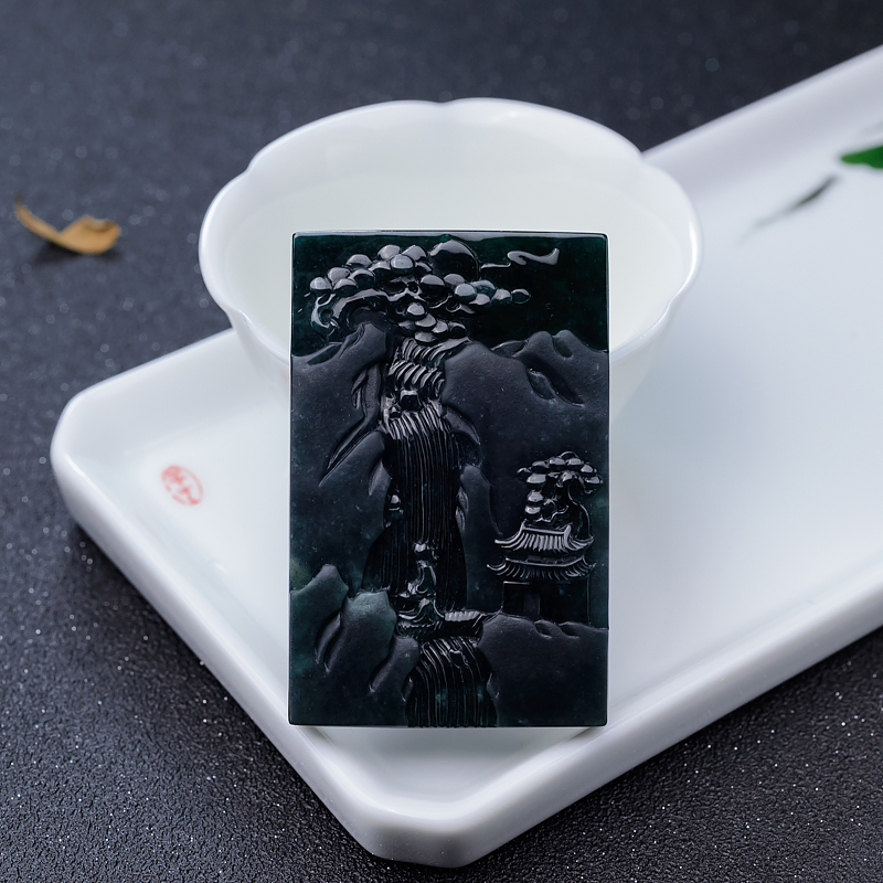 冰种墨翠山水意境牌吊坠-红掌柜