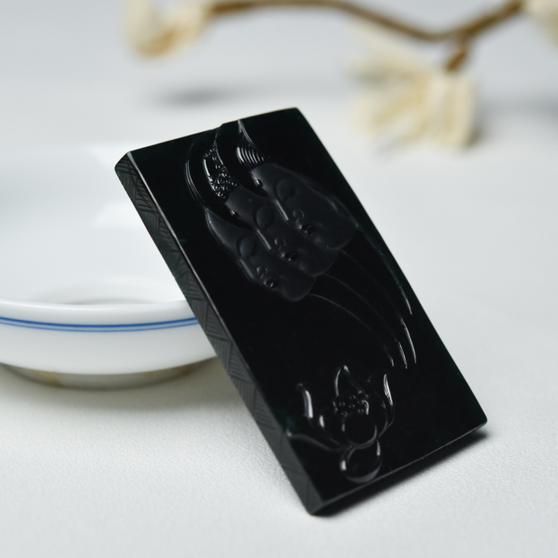 糯冰种墨翠吊坠-红掌柜