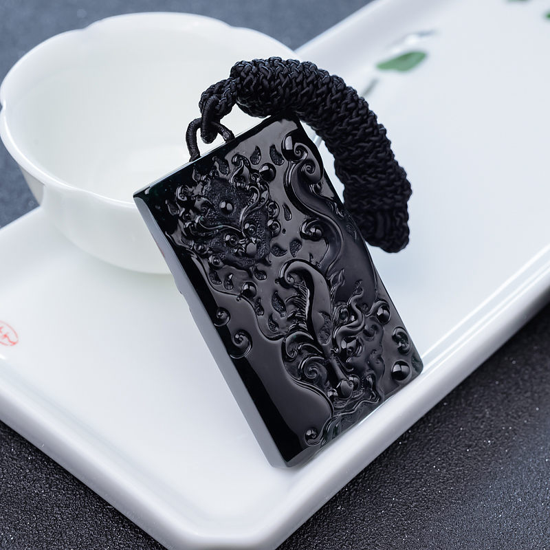 糯冰种墨翠吊坠-红掌柜