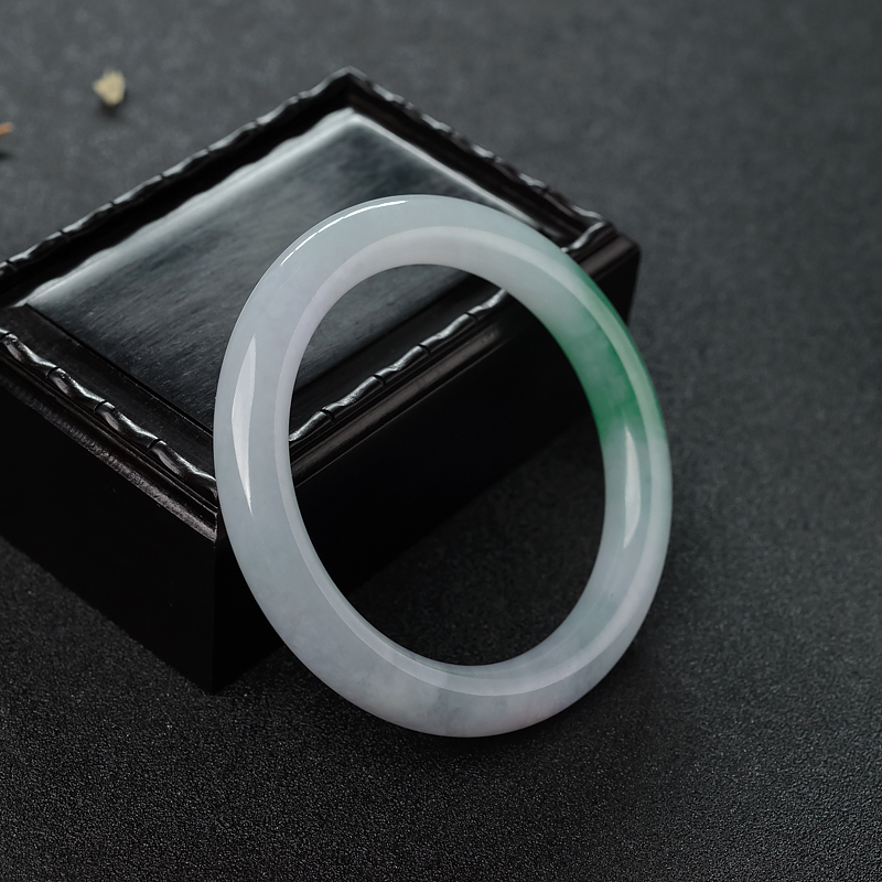 糯种飘翠翡翠圆镯-红掌柜