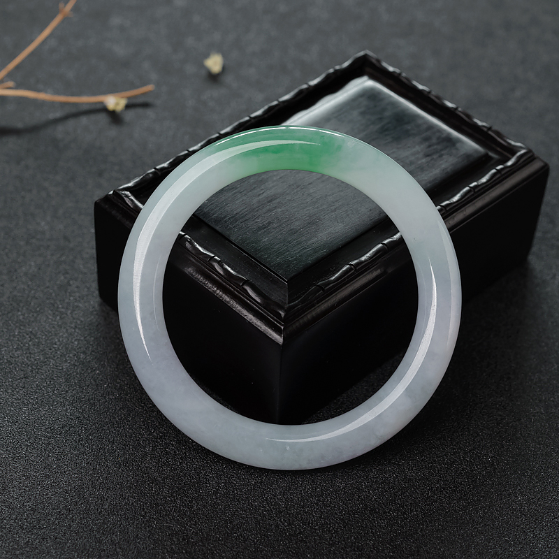 飘翠翡翠圆镯-红掌柜