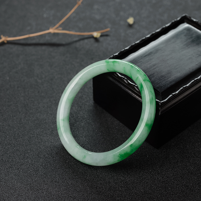 52mm糯种飘翠翡翠圆镯-红掌柜
