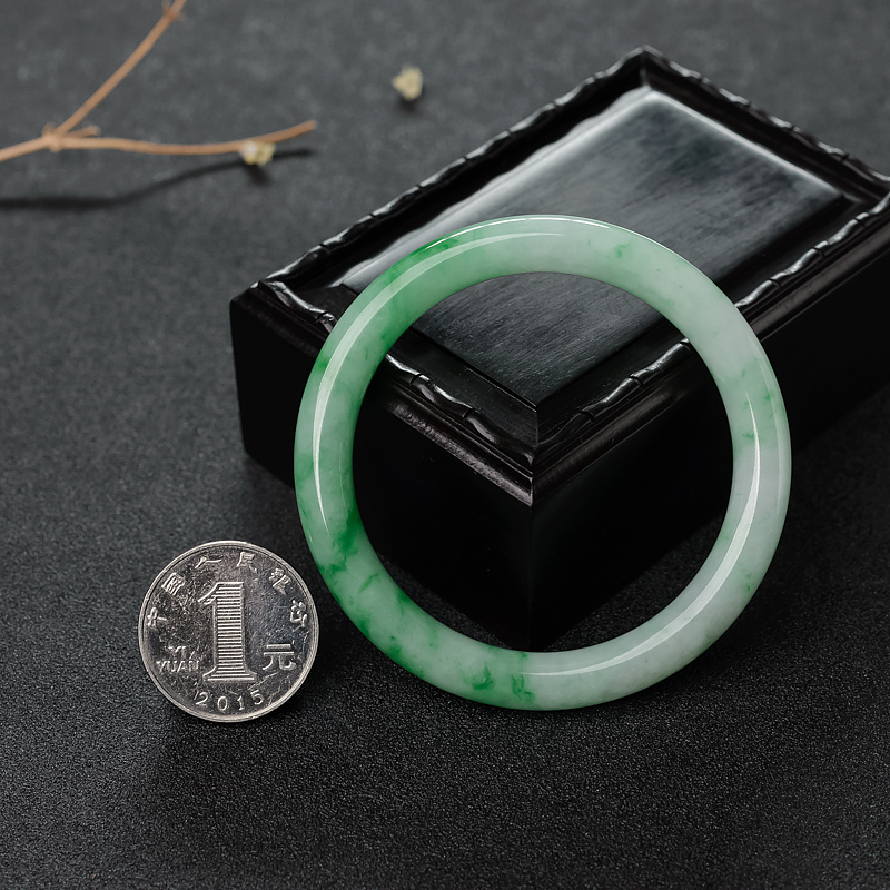 缅甸翡翠圆镯-红掌柜