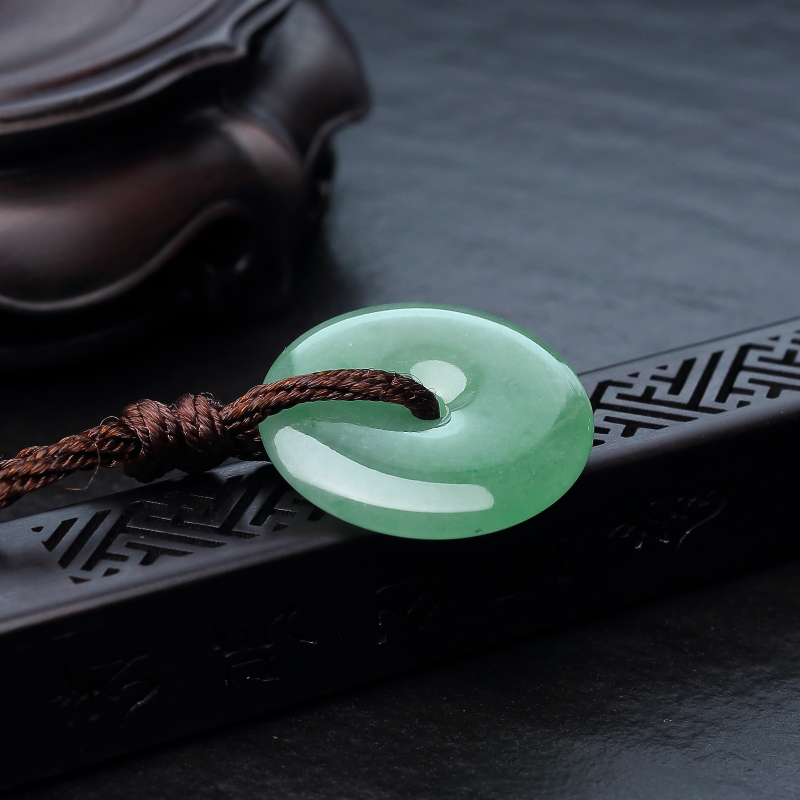 缅甸天然糯冰种晴水翡翠吊坠-红掌柜