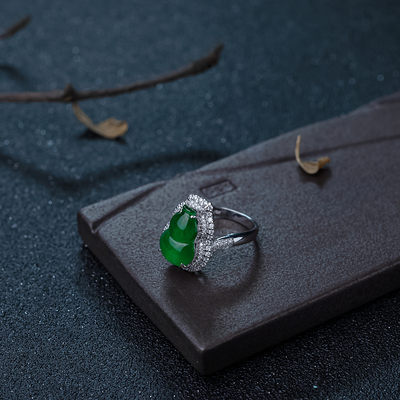 糯冰种翠色翡翠葫芦戒指-红掌柜