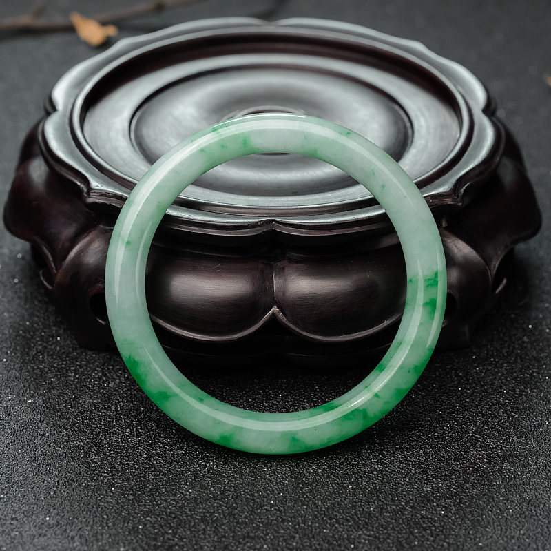 52mm糯种翡翠圆镯-红掌柜