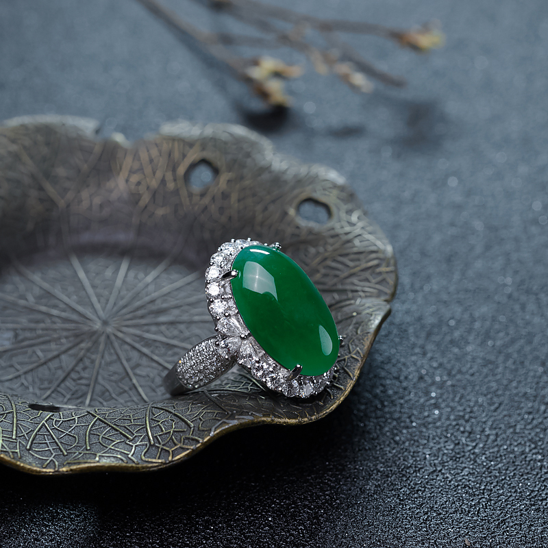 糯冰种翠色翡翠戒指-红掌柜