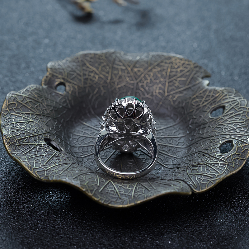 18K金镶钻翠色翡翠戒指-红掌柜