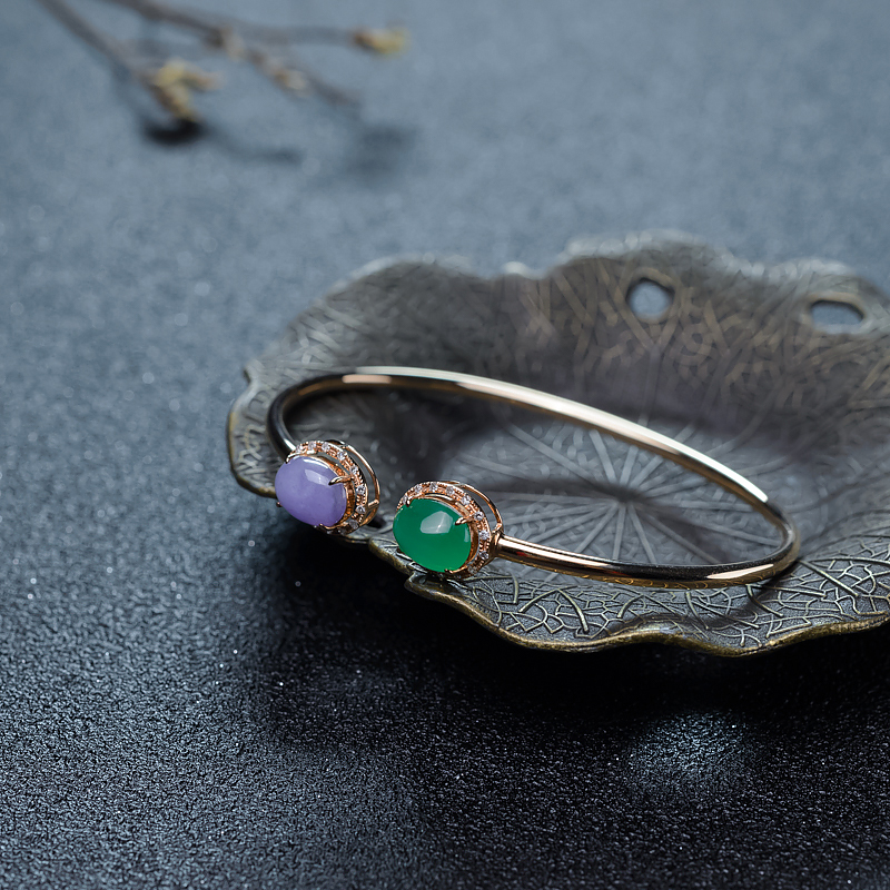 18K金镶钻糯种翡翠手镯-红掌柜