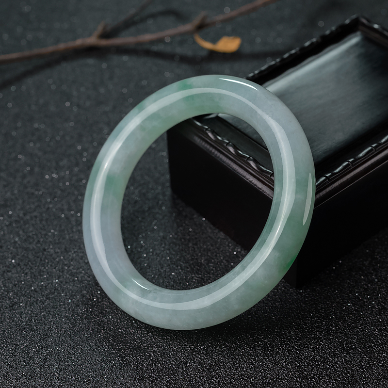 56mm糯冰种飘翠翡翠圆镯-红掌柜