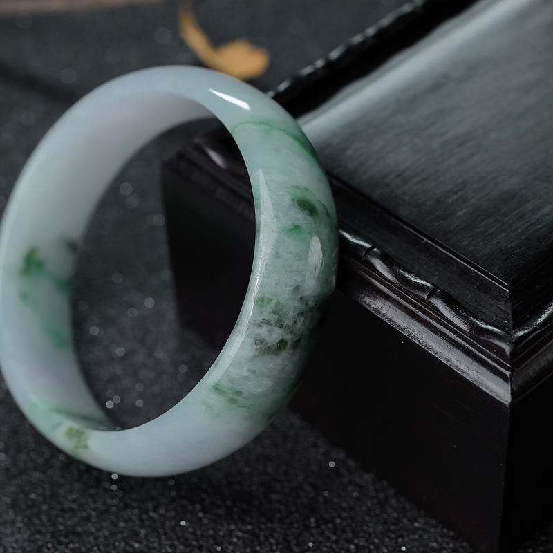 缅甸天然糯种翡翠贵妃镯-红掌柜