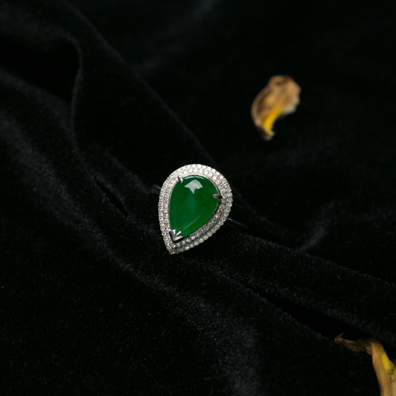 翠色翡翠套装-红掌柜