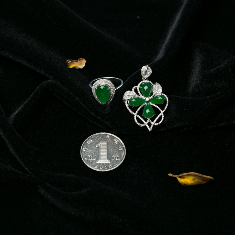 翡翠套装-红掌柜