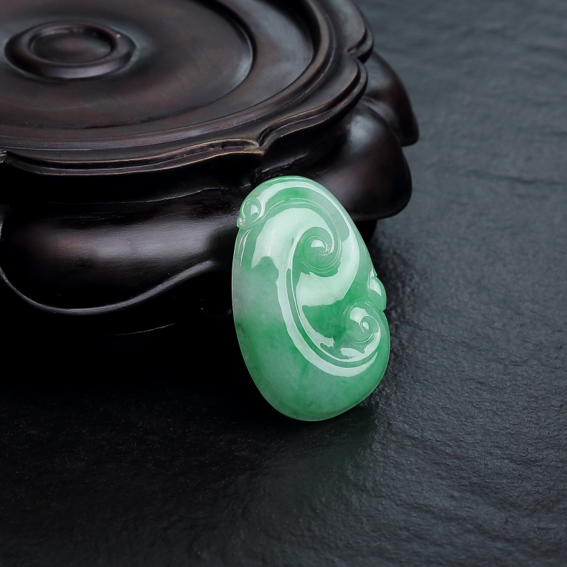 飘翠翡翠如意吊坠-红掌柜