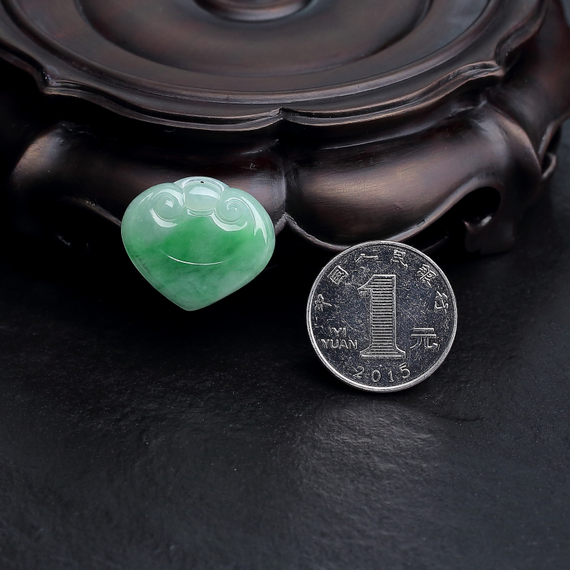 糯种翡翠吊坠-红掌柜