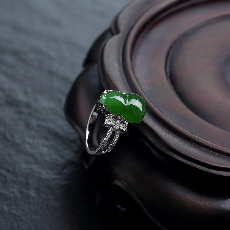 糯冰种深绿翡翠葫芦戒指-红掌柜