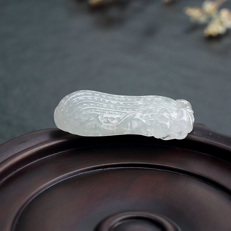 缅甸天然翡翠花生吊坠-红掌柜