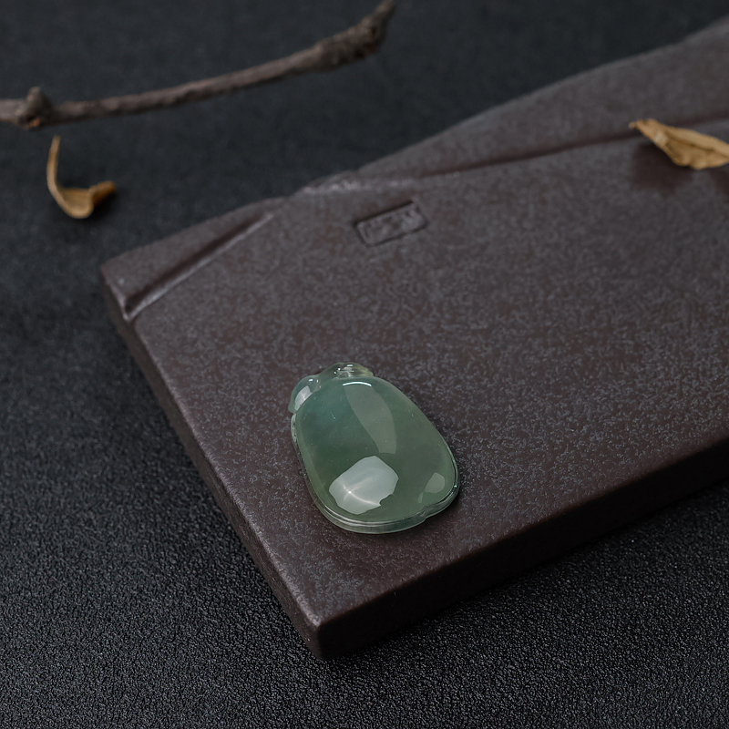 冰种晴水翡翠吊坠-红掌柜 冰种晴水翡翠吊坠-红掌柜