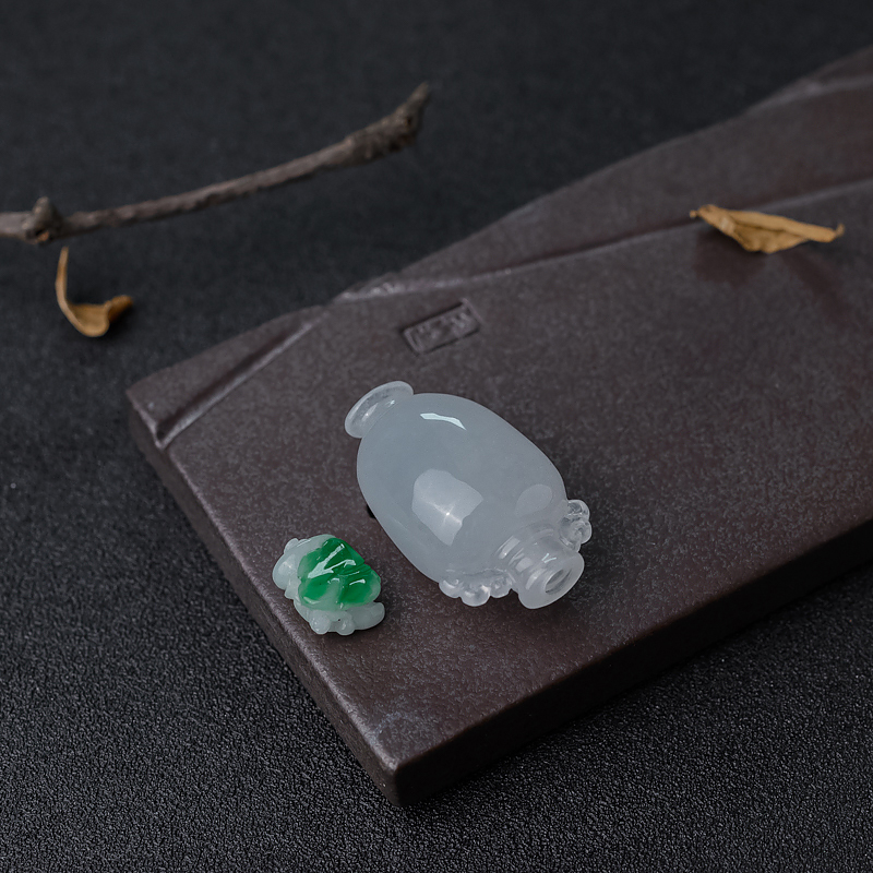 天然翡翠拼接花瓶摆件-红掌柜