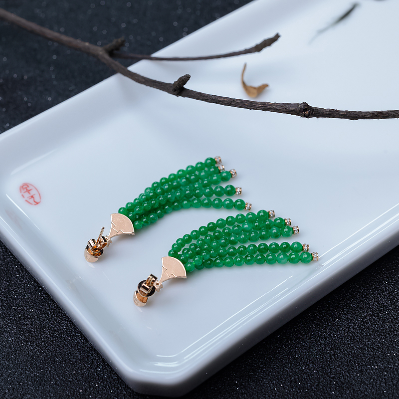 18K金镶钻翠色翡翠耳坠-红掌柜