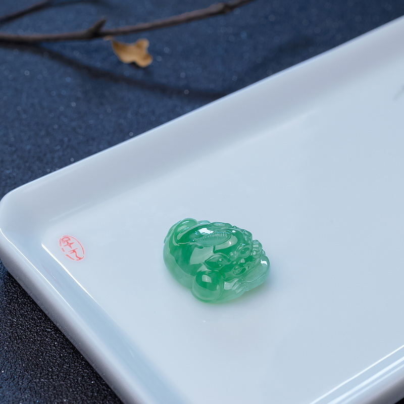 糯冰种翡翠貔貅吊坠-红掌柜