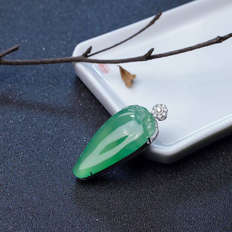 金镶钻糯冰种阳绿翡翠福瓜吊坠-红掌柜