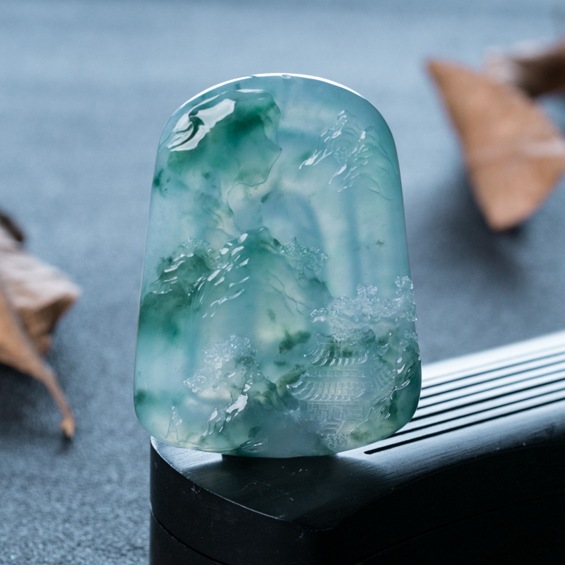 冰种飘花翡翠山水意境吊坠-红掌柜