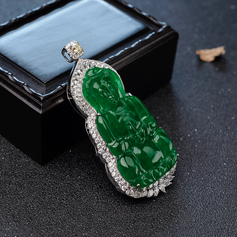 糯种翠色翡翠观音吊坠-红掌柜