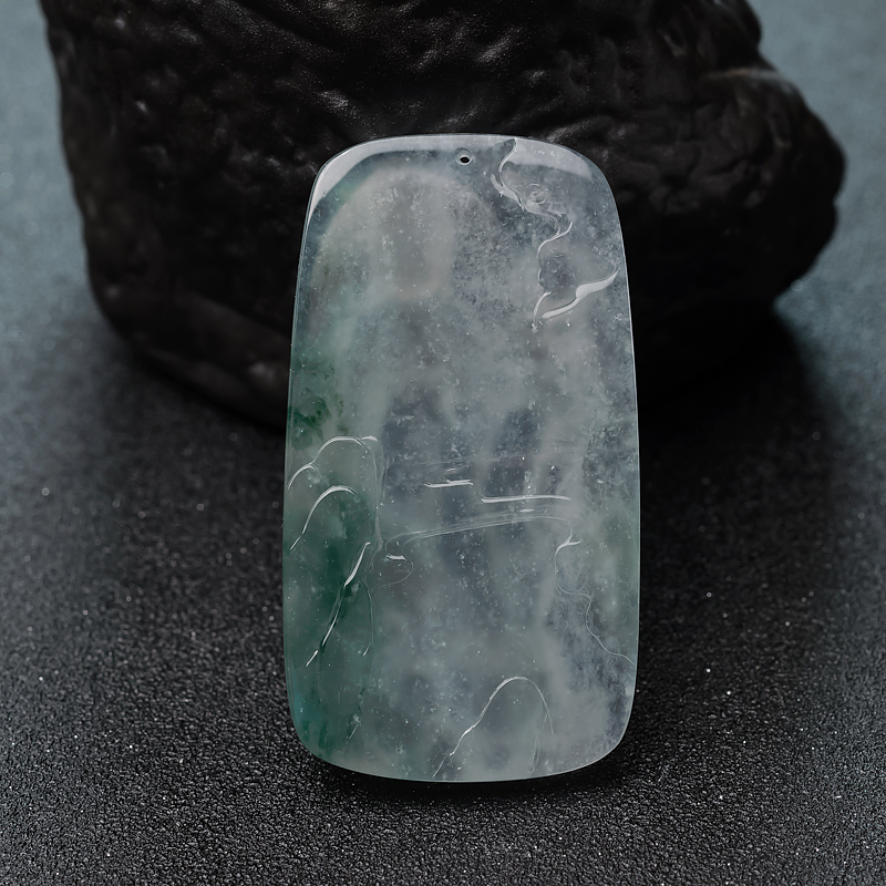 翡翠观音吊坠-红掌柜