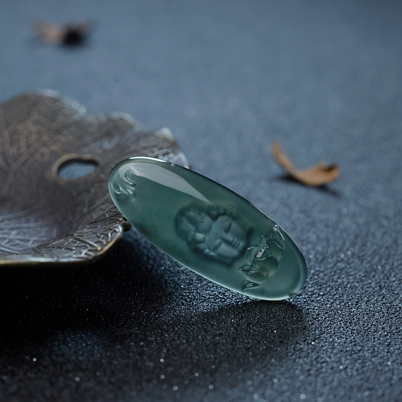 冰种灰绿翡翠观音戒面-红掌柜