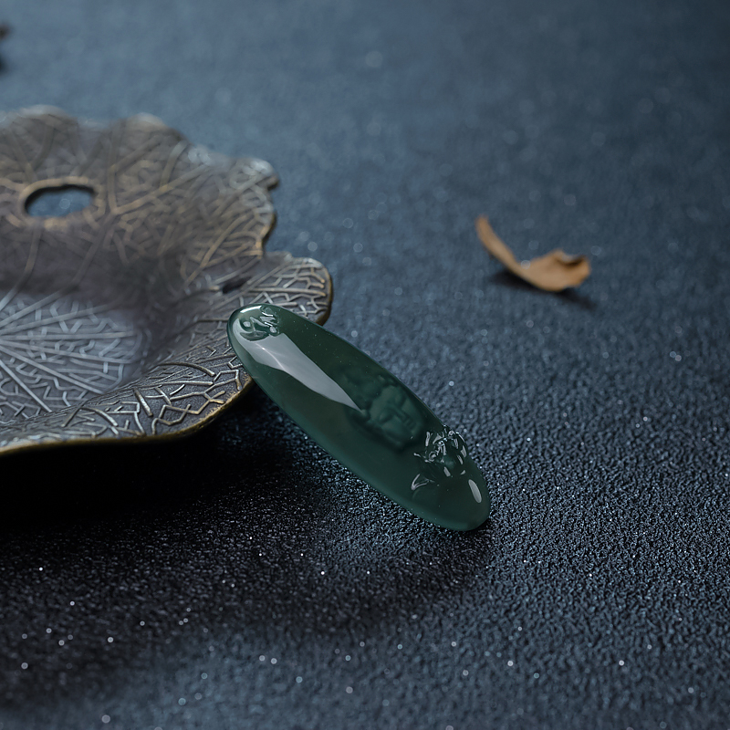 天然翡翠观音戒面-红掌柜