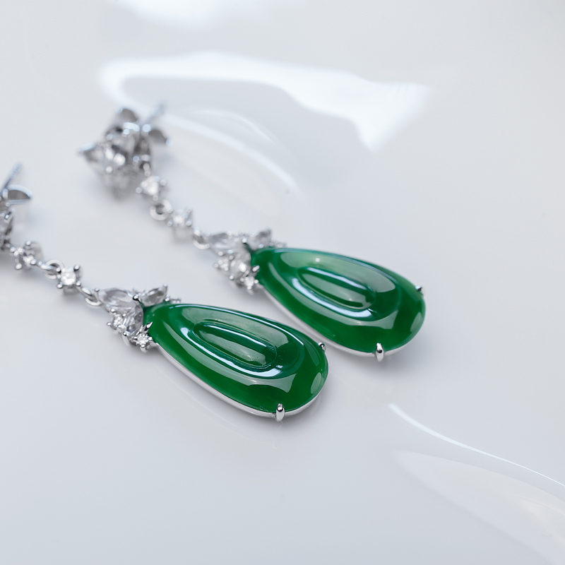 糯冰种翠色翡翠耳坠-红掌柜