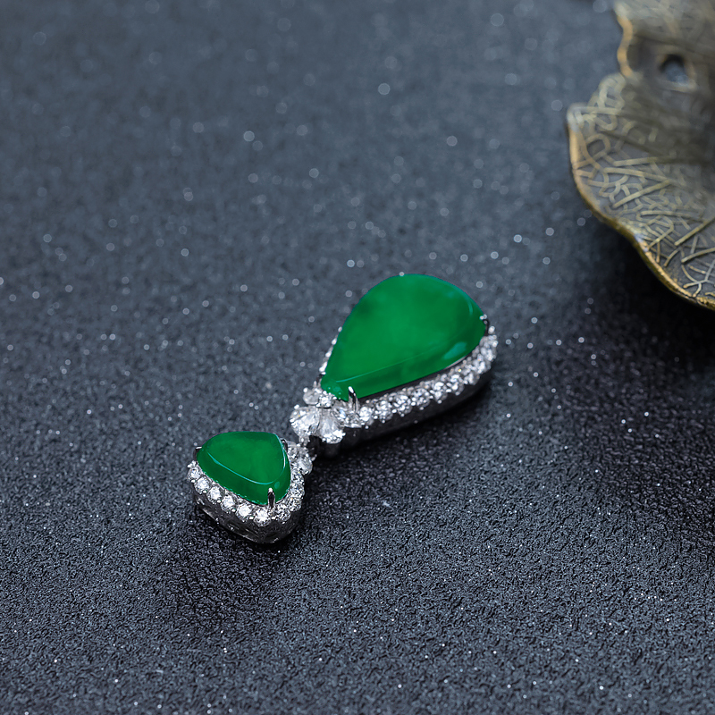 翡翠吊坠-红掌柜