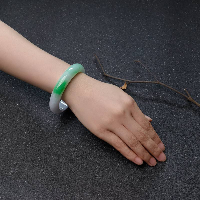 翡翠平安镯-红掌柜