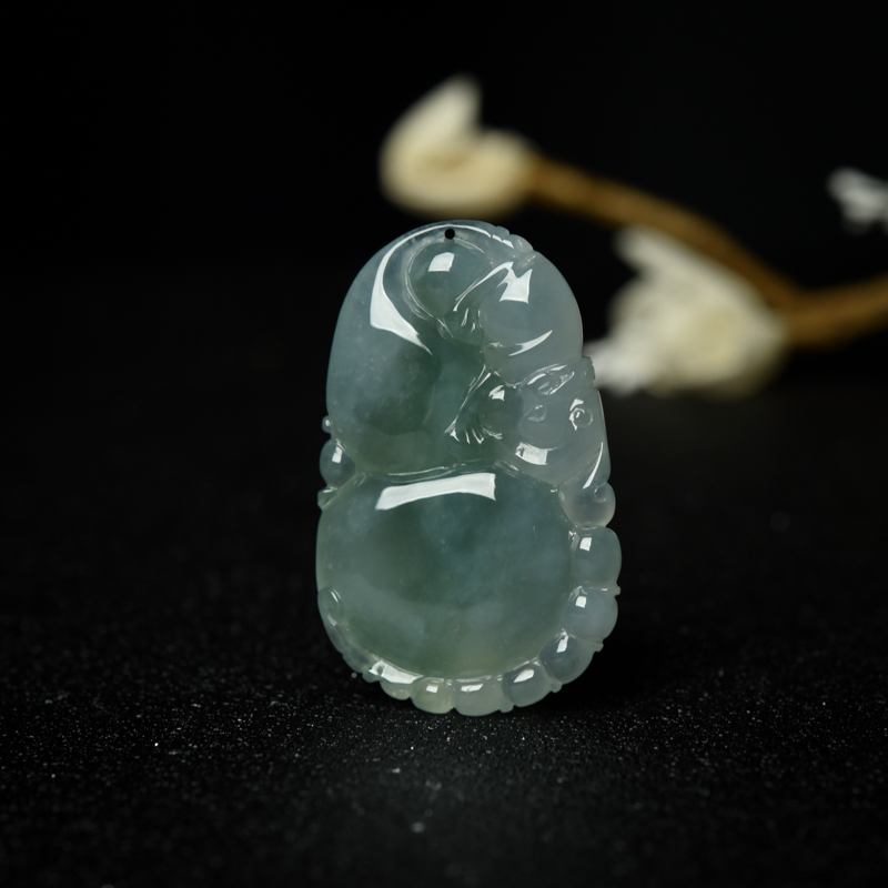 糯冰种飘花翡翠葫芦吊坠-红掌柜
