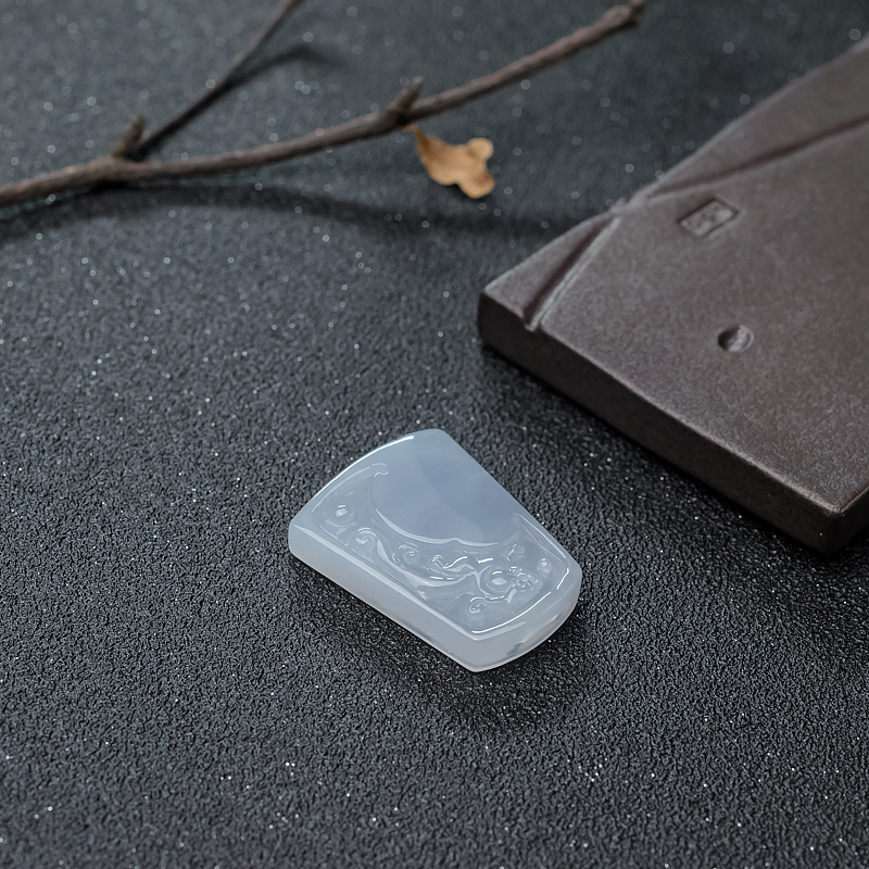 缅甸翡翠仿古龙吊坠-红掌柜