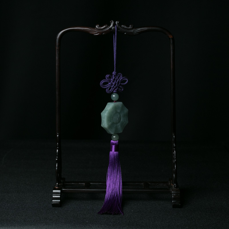 糯种翡翠八卦车挂-红掌柜