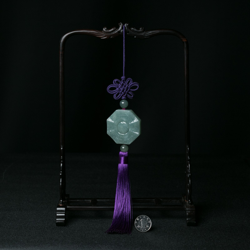 天然灰绿翡翠八卦车挂-红掌柜