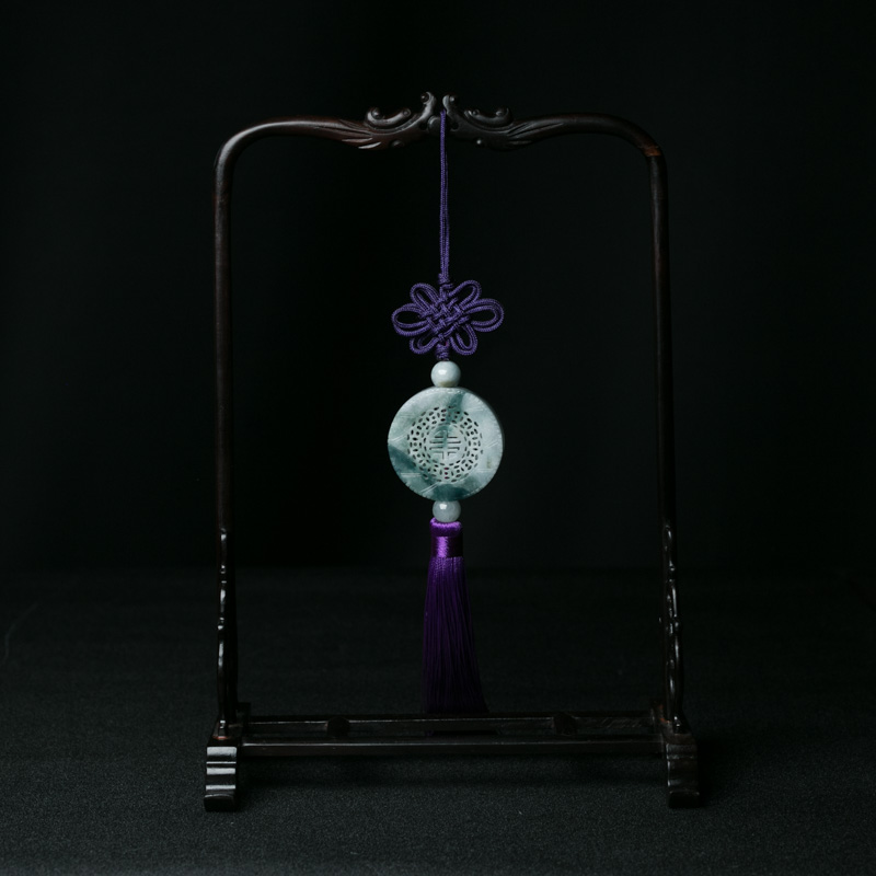 翡翠镂雕双喜车挂-红掌柜